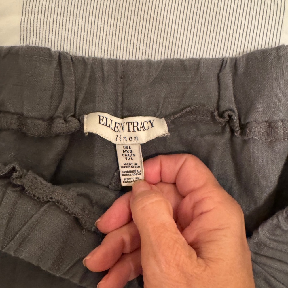 Ellen Tracy Charcoal Linen Trousers